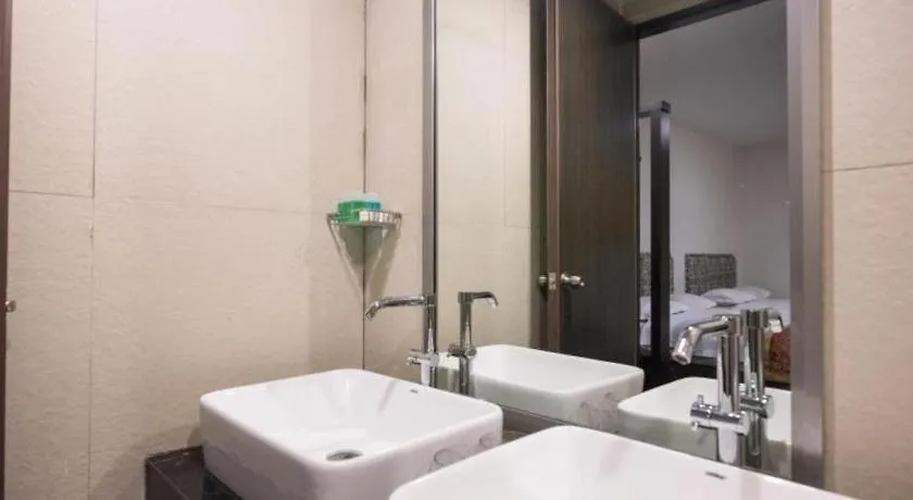 Aston Boutec Hotel Lintas Plaza Kota Kinabalu 2*,